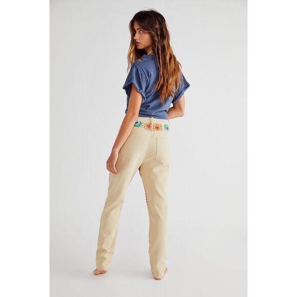 Free People x We The Free Crochet Zuri Mom Jeans $198 - Picture 2 of 10